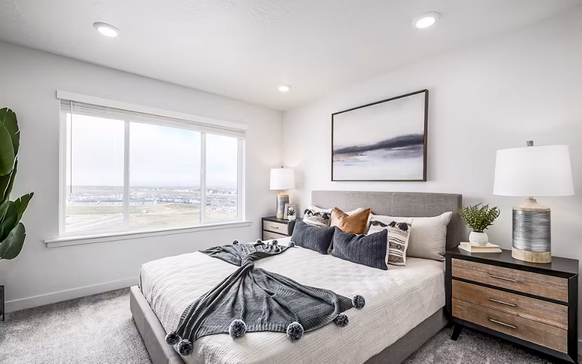 Modern bedroom with elegant furnishing at Banner Hill Apartments