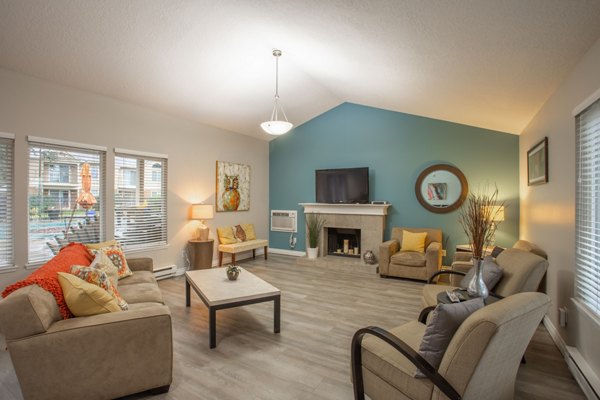 Modern clubhouse featuring luxury amenities at Silver Oak Apartments