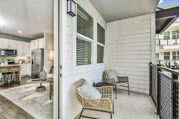 patio/balcony at The Residences at SweetBay Apartments