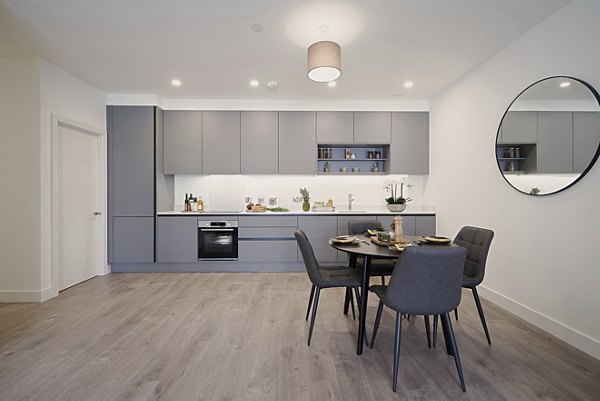 dining area at Griffith Wood Apartments