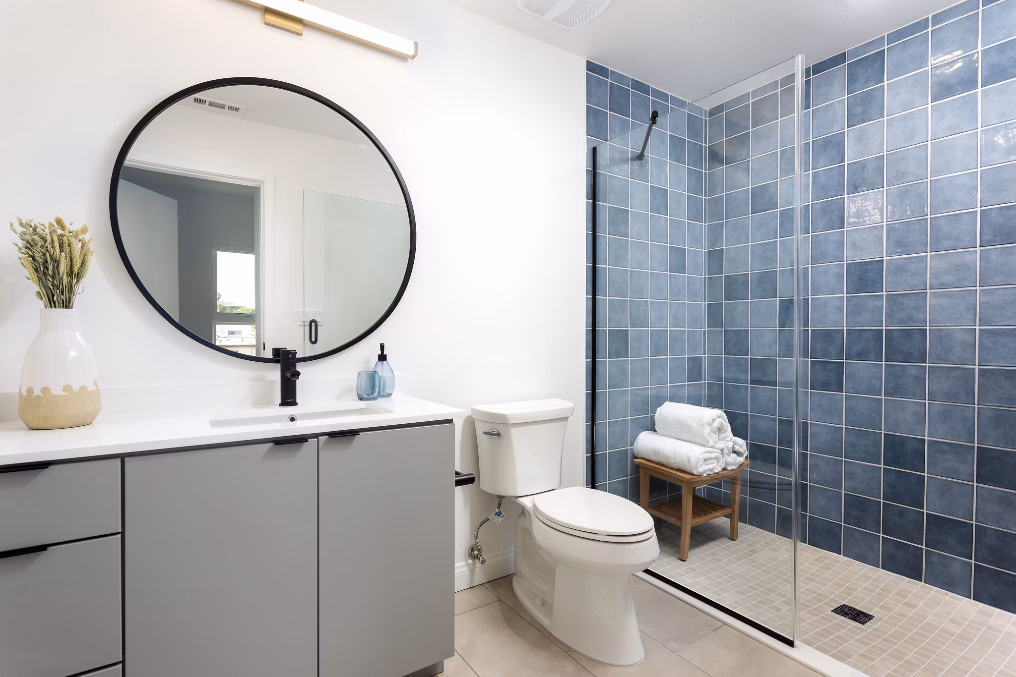 Bathroom featuring modern fixtures at The Charlie SM C&B Apartments