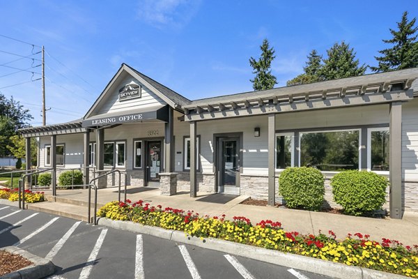 exterior at Skyview 3322 Apartments