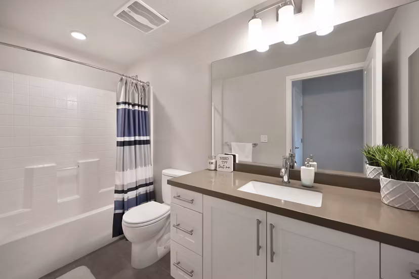 bathroom at Sereno Apartments