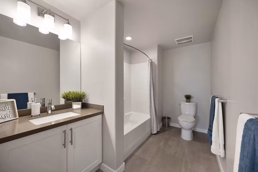 bathroom at Sereno Apartments