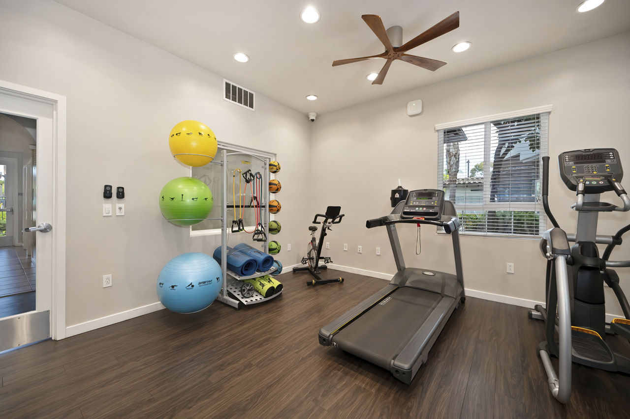 Gym at Sereno (2 of 2)