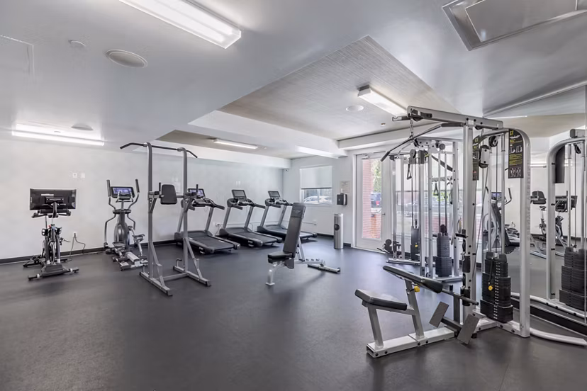 State-of-the-art fitness center with modern equipment at Union 9Seventy Apartments