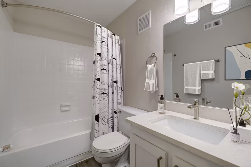 bathroom at Glen at the Park Apartments 