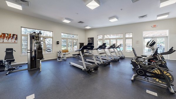 State-of-the-art fitness center with modern equipment at Glen at the Park Apartments