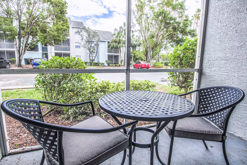 Spacious patio with lake views at The Retreat at Vista Lake Apartments