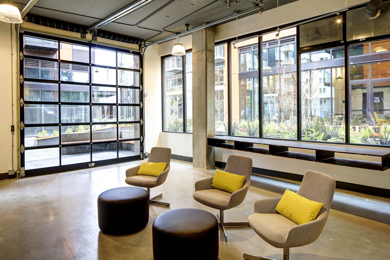 Lobby at Arras Apartments (5 of 6)