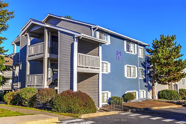 1202 Pearl Apartments: Elegant of modern luxury apartments in vibrant city neighborhood