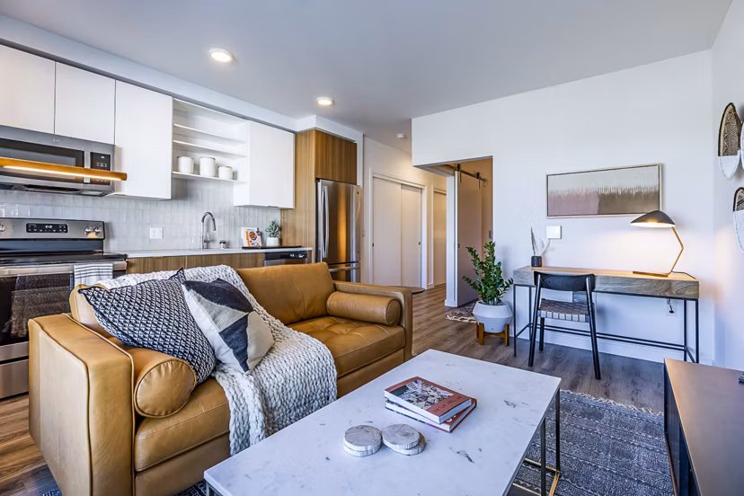 Spacious living room with contemporary design at Mason & Main Apartments