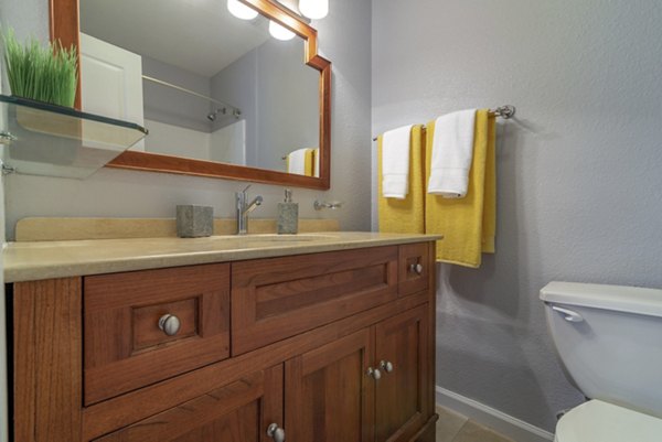 Bathroom featuring sleek fixtures and modern design at Towne at Glendale Apartments