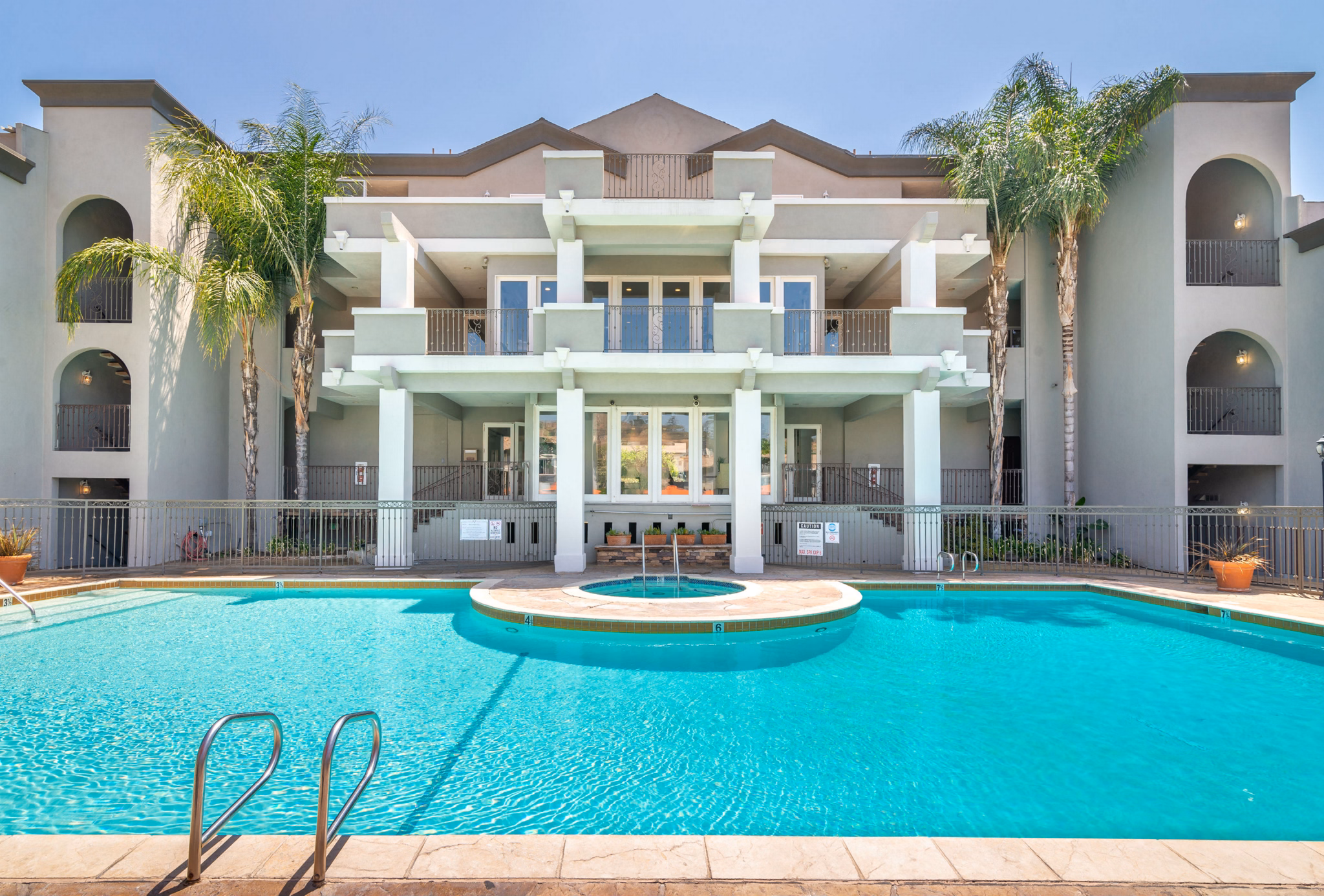 Property images of Towne at Glendale