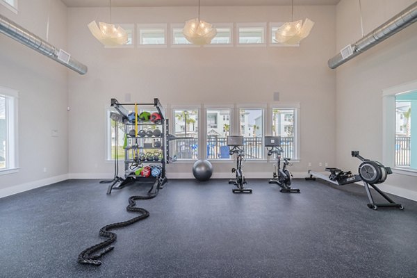 fitness center at Tide on 35 Apartments