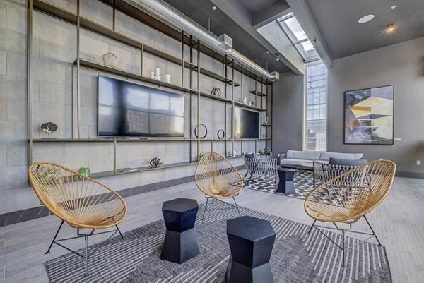 clubhouse at 6th and Main Apartments