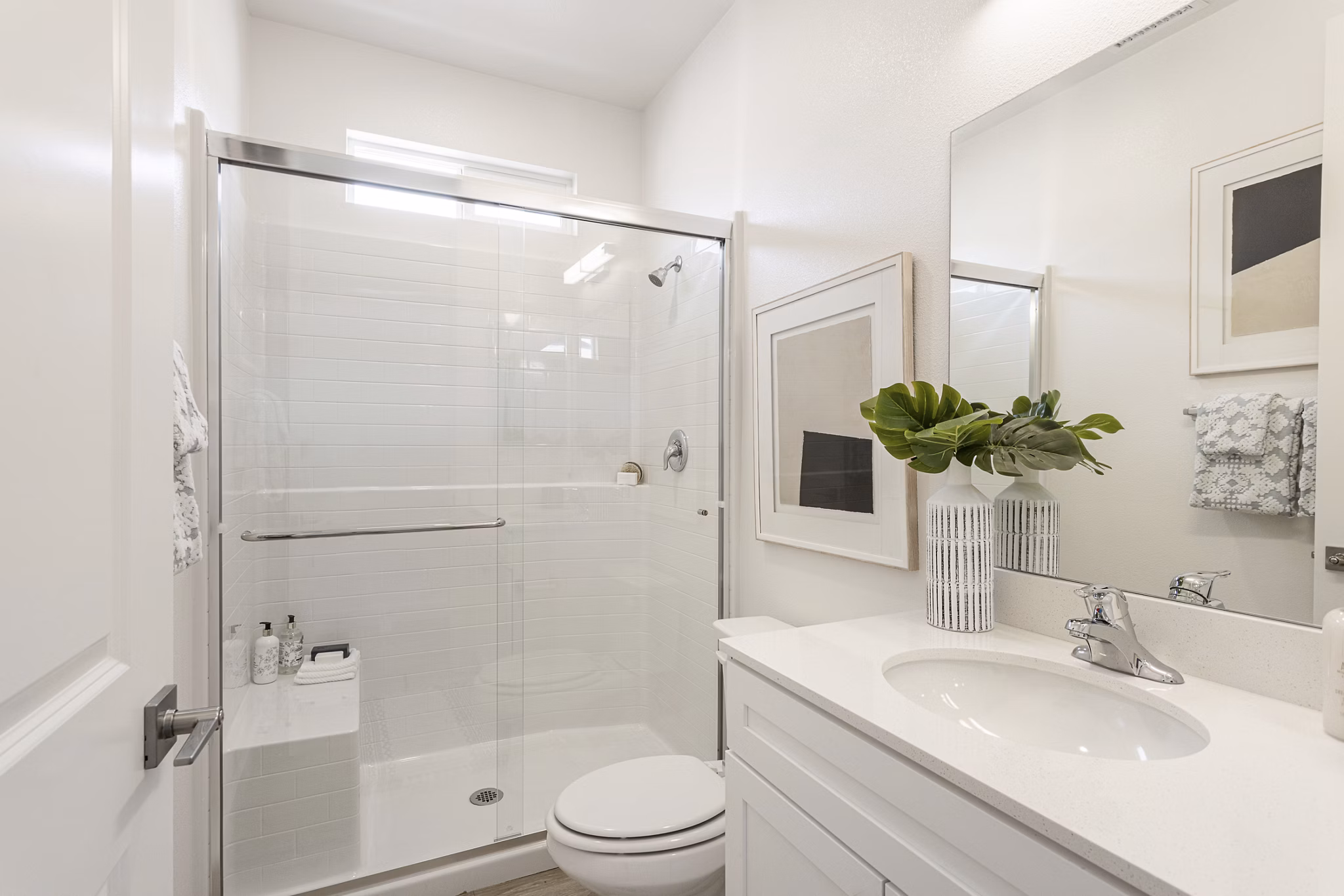 Bathroom featuring modern fixtures and sleek design in Vello Valley BTR Single Apartment Townhomes