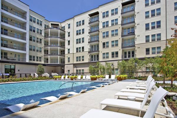 pool at 101 Center Apartments
