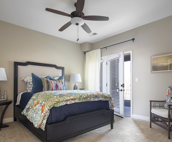 bedroom at Savannah West Apartments