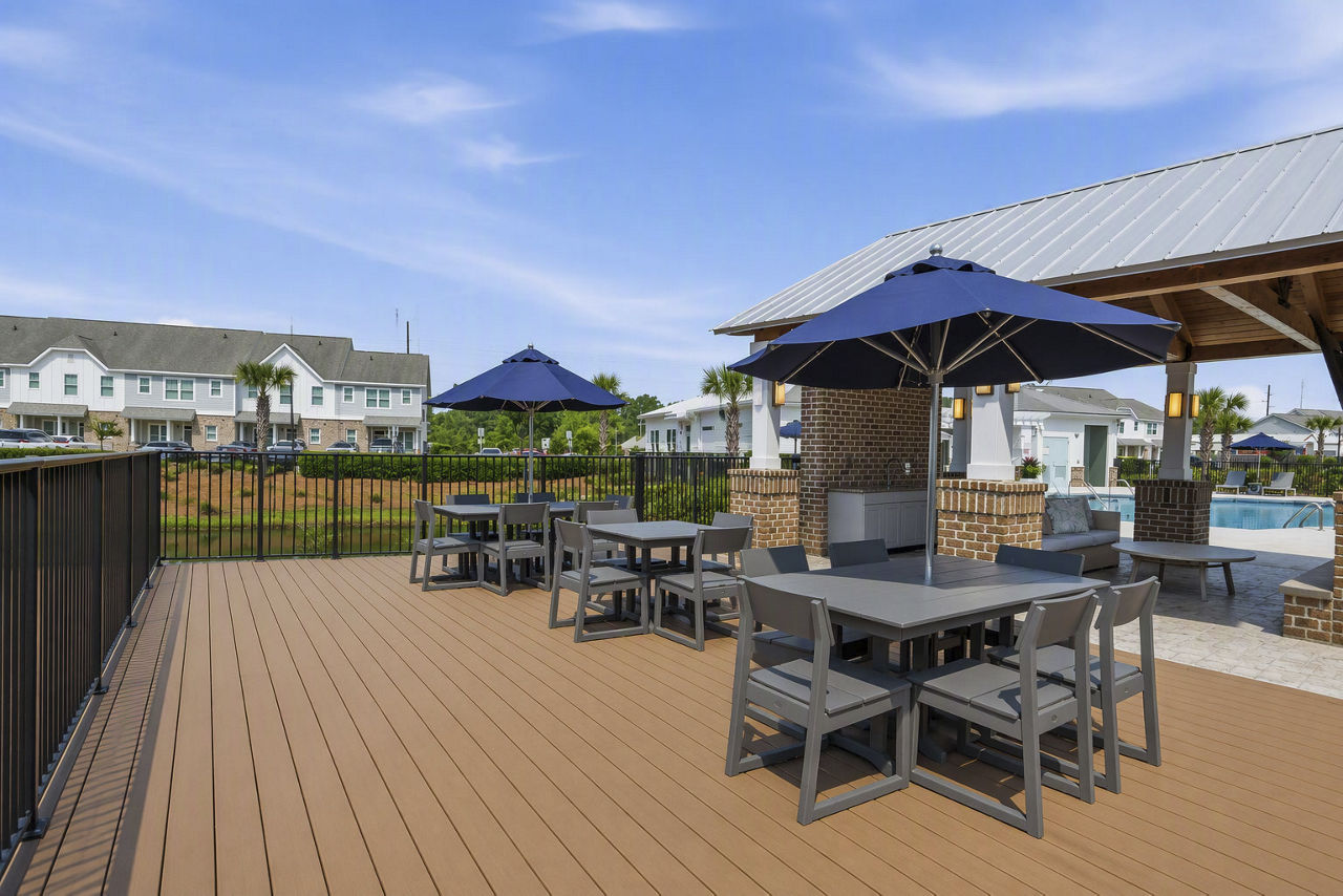 Grill area at The Arden Apartments (2 of 4)
