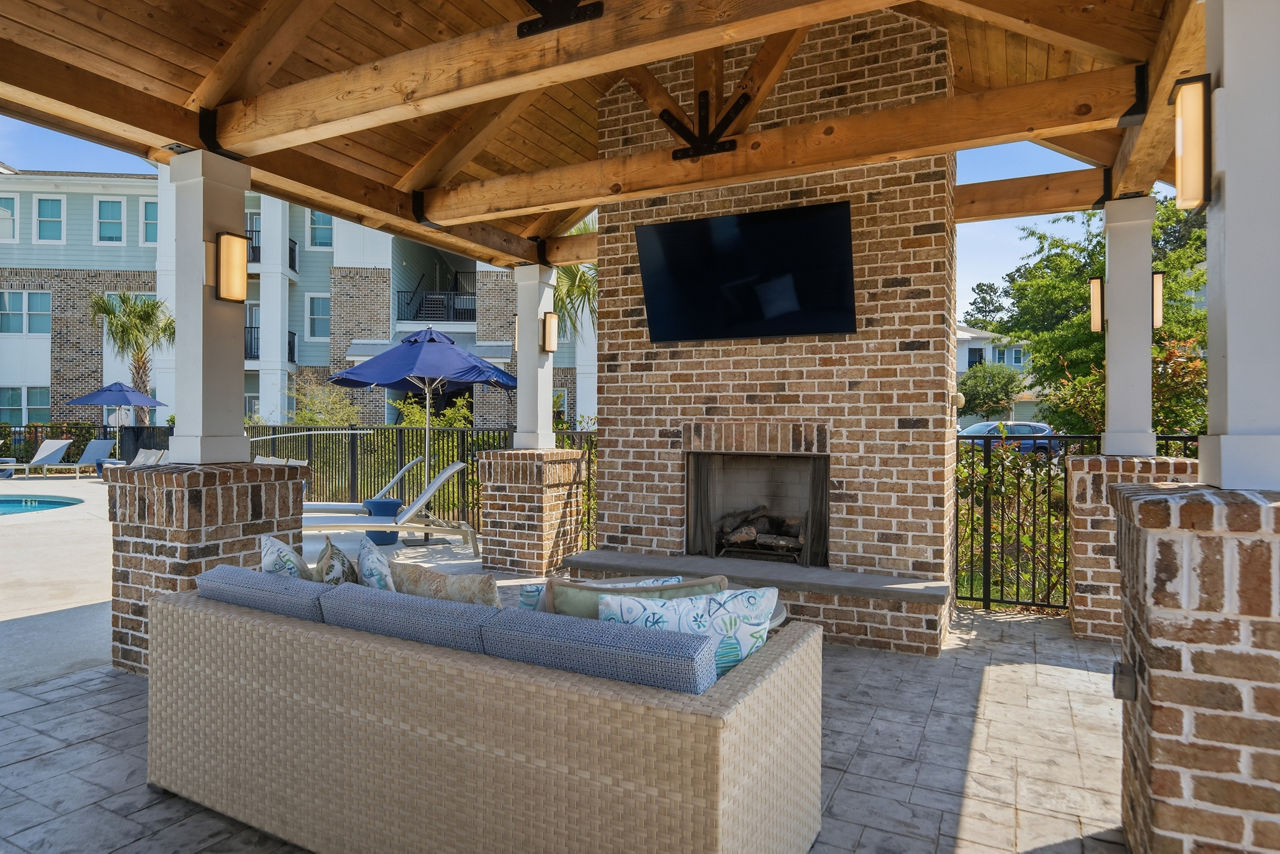 Grill area at The Arden Apartments (3 of 4)