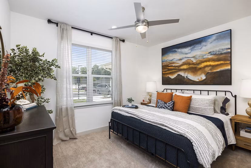 Modern bedroom with stylish decor at Album Huntersville Apartments