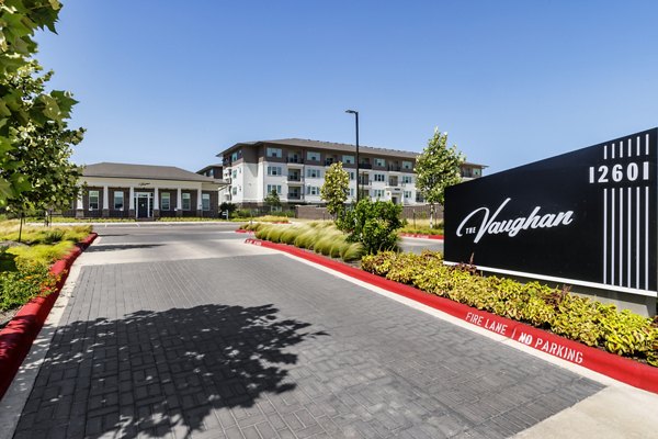 Vaughan Apartments: Luxury modern design in Greystar community