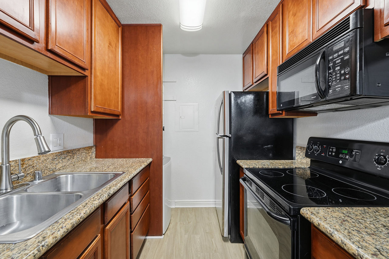 Adagio La Mesa Ca 15 of 30
