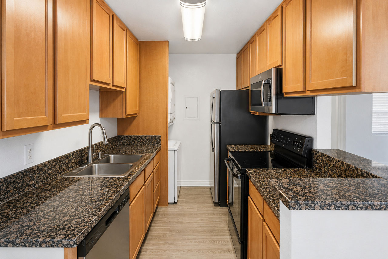 Adagio La Mesa Ca 16 of 30