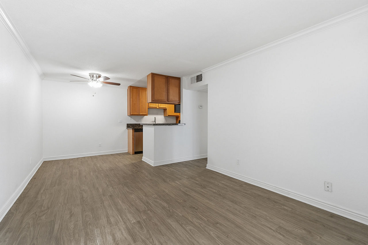 Adagio La Mesa Ca 20 of 30
