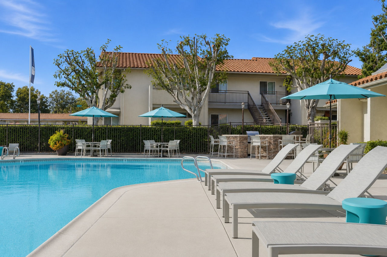 Adagio La Mesa Ca 2 of 12