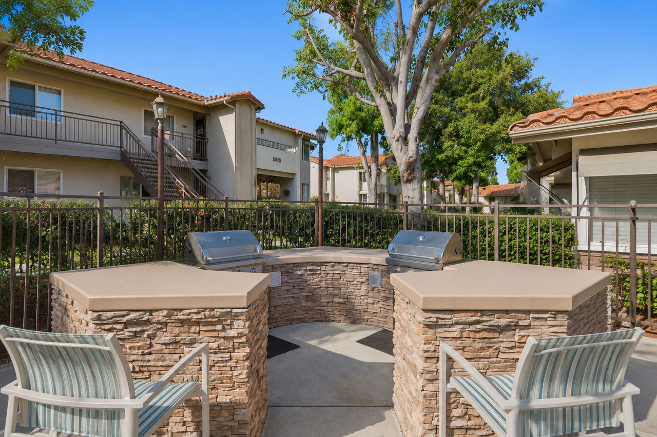 Adagio La Mesa Ca 11 of 12