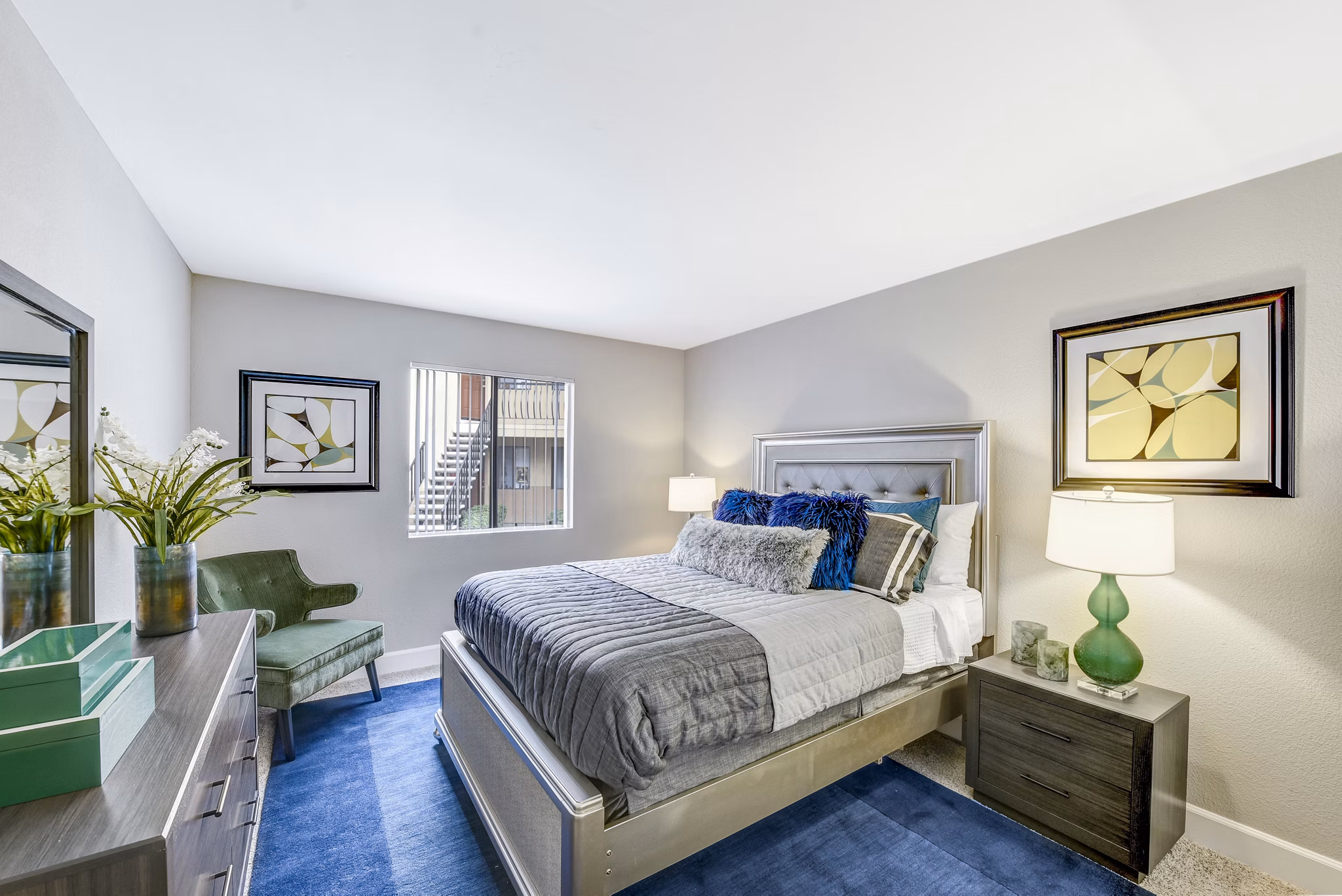 Luxurious bedroom with modern decor at Altair Apartments