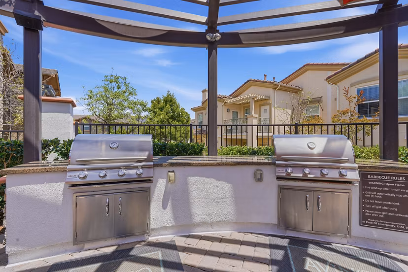 grill area at Avino Apartments 