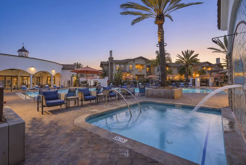 pool at Avino Apartments 