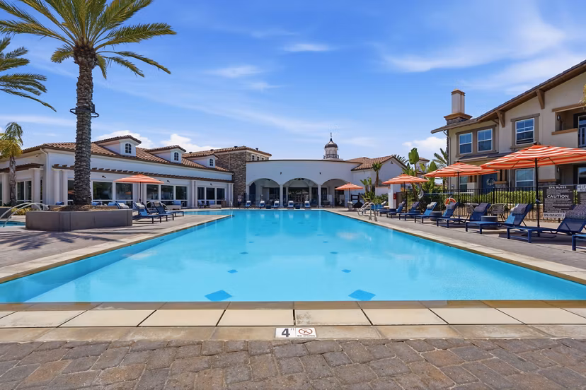pool at Avino Apartments 