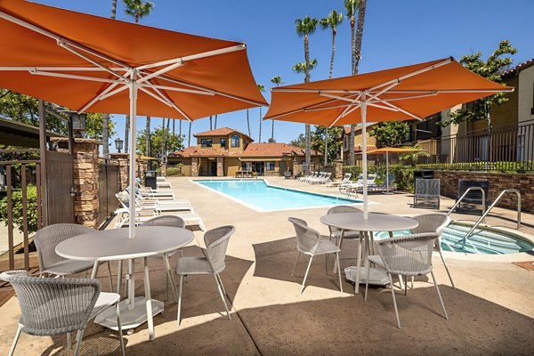 pool at Bella Terra Apartments