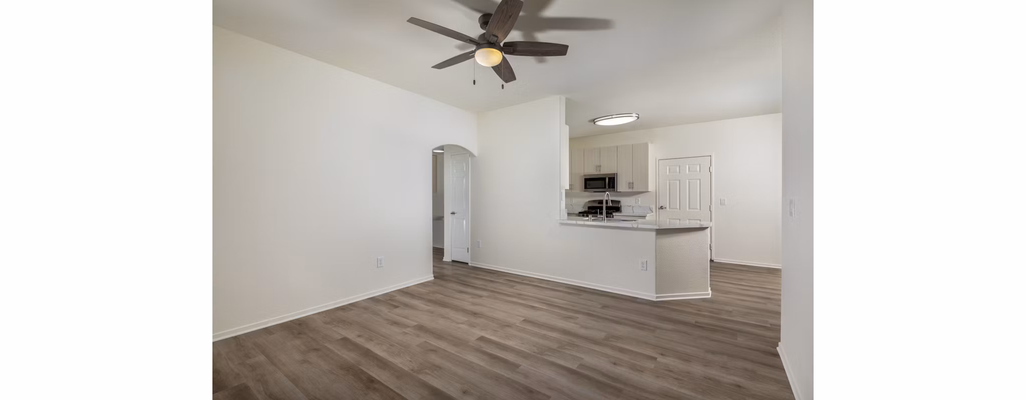 State-of-the-art clubhouse featuring modern decor at Casoleil Apartments