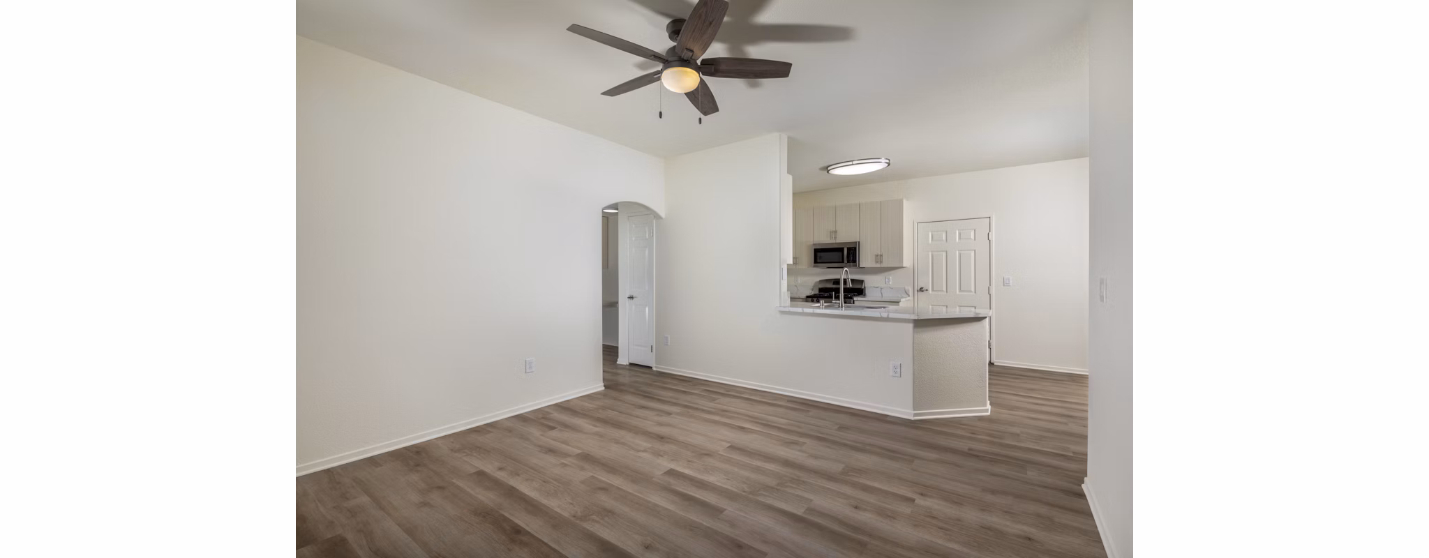 State-of-the-art clubhouse featuring modern decor at Casoleil Apartments