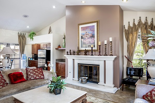 Clubhouse featuring modern interiors and comfortable seating at Central Park Apartments