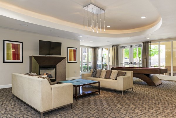 Greenfield Village: Stunning luxury apartment with landscaped gardens in a serene neighborhood