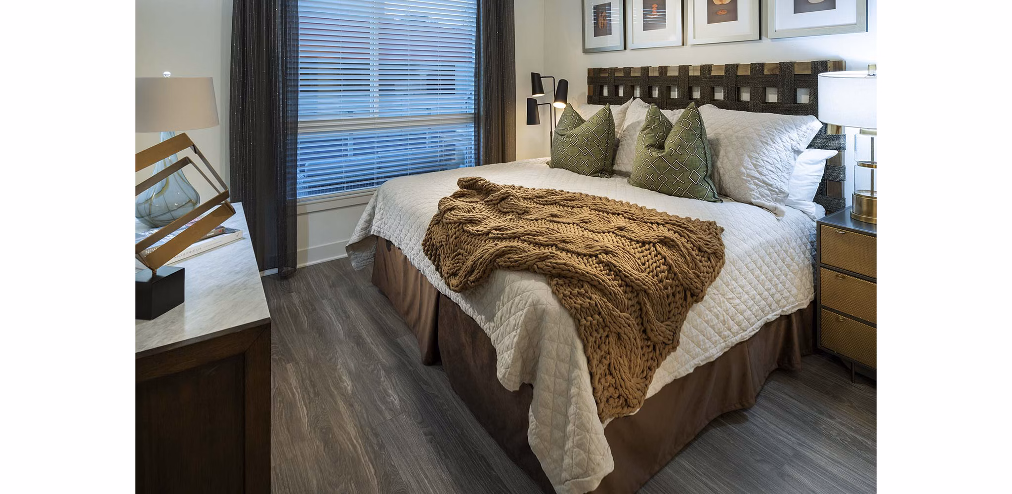 Bedroom at Kinley West LA Apartments