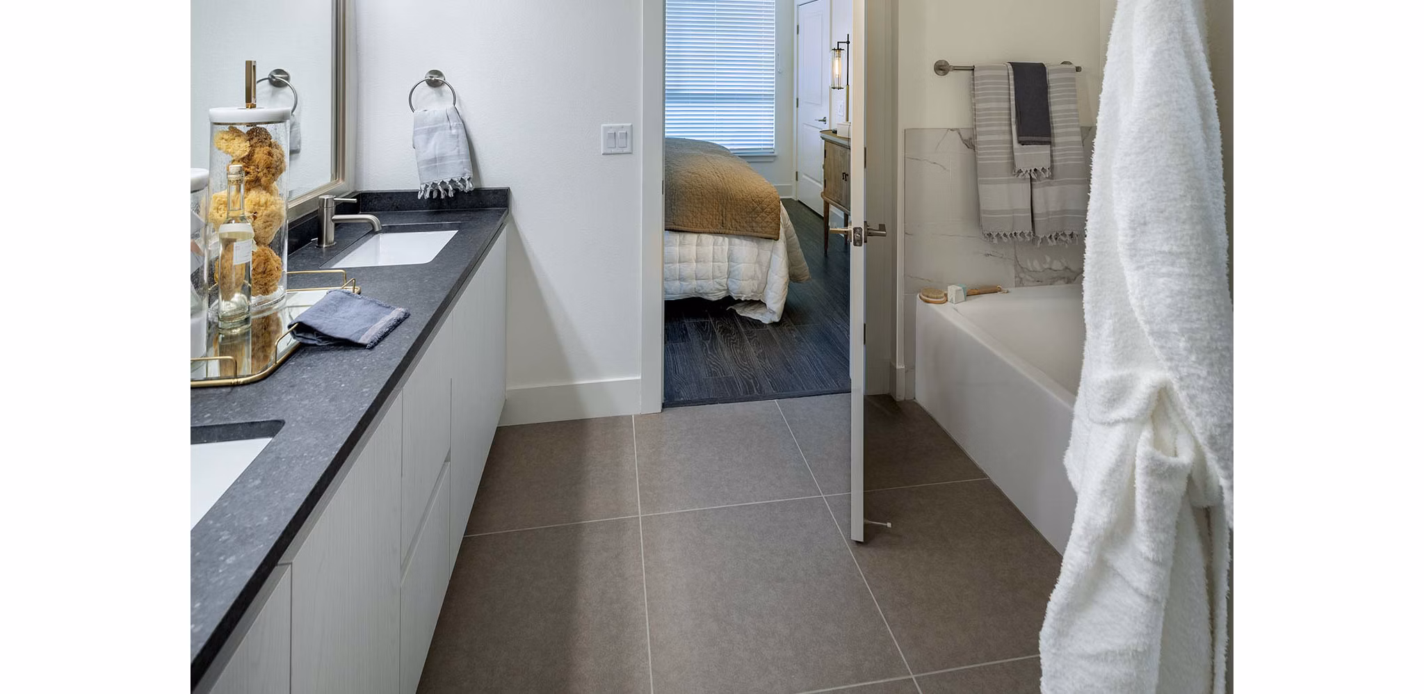 Bathroom at Kinley West LA Apartments