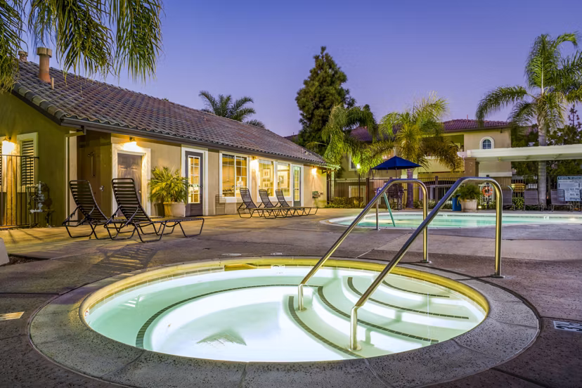 Hot tub/Jacuzzi at The Landing at Ocean View Hills Apartments for relaxation and leisure