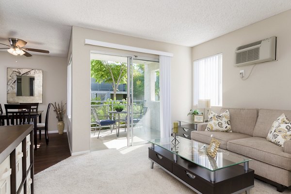 living room at Navajo Bluffs Apartments