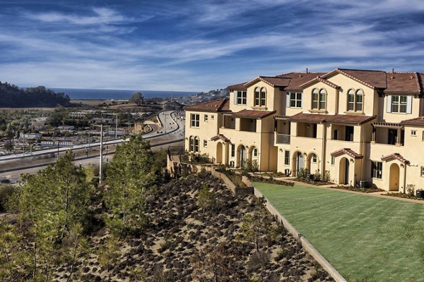 Ocean Air Apartments: Luxury oceanview apartments exuding modern elegance in scenic San Diego