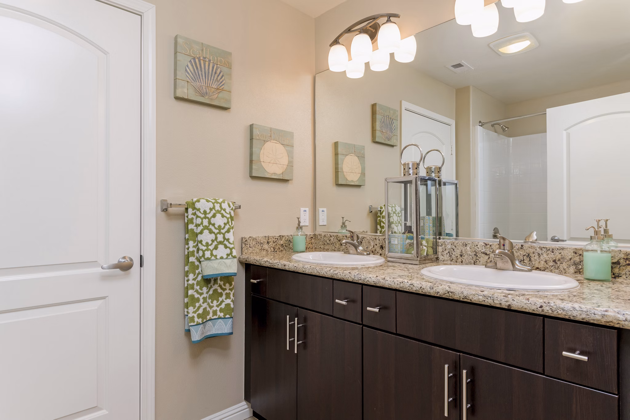 Elegant bathroom with modern fixtures at Riveredge Terrace Apartments