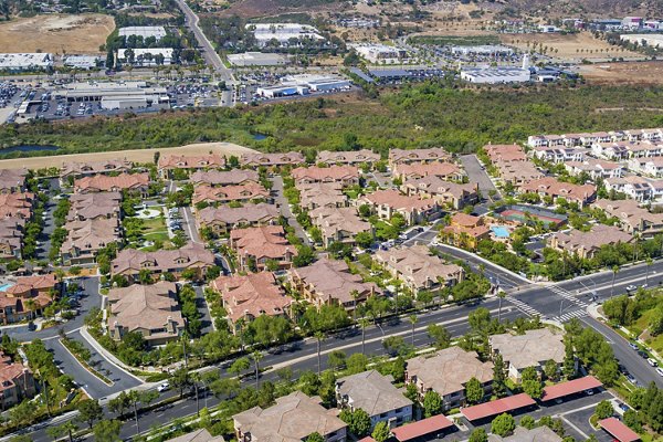 Riveredge Terrace Apartments: Scenic view from luxury apartment complex