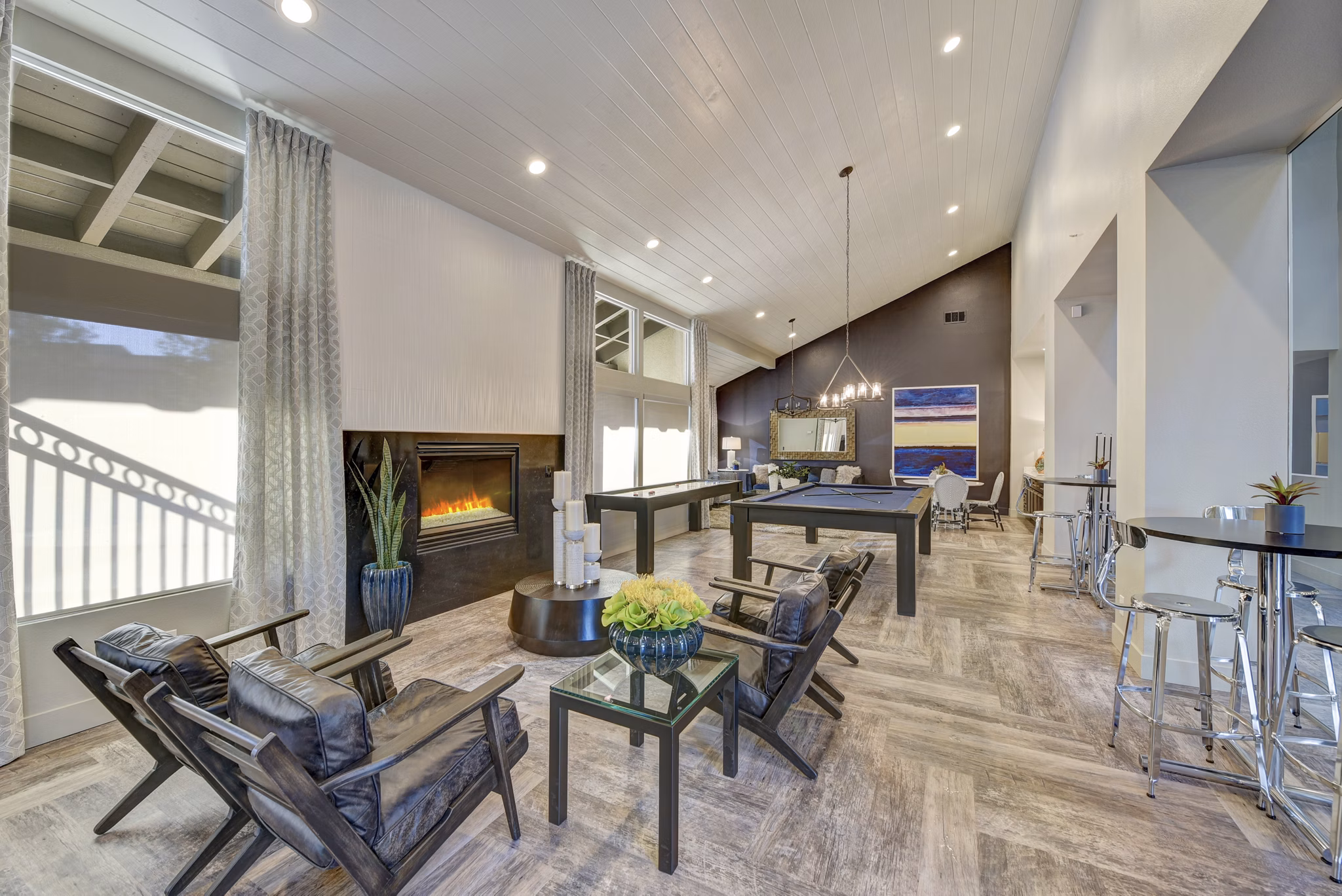 Clubhouse featuring modern design and cozy seating at Park Pointe Apartments