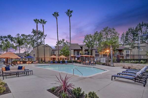 pool at Park Pointe Apartments